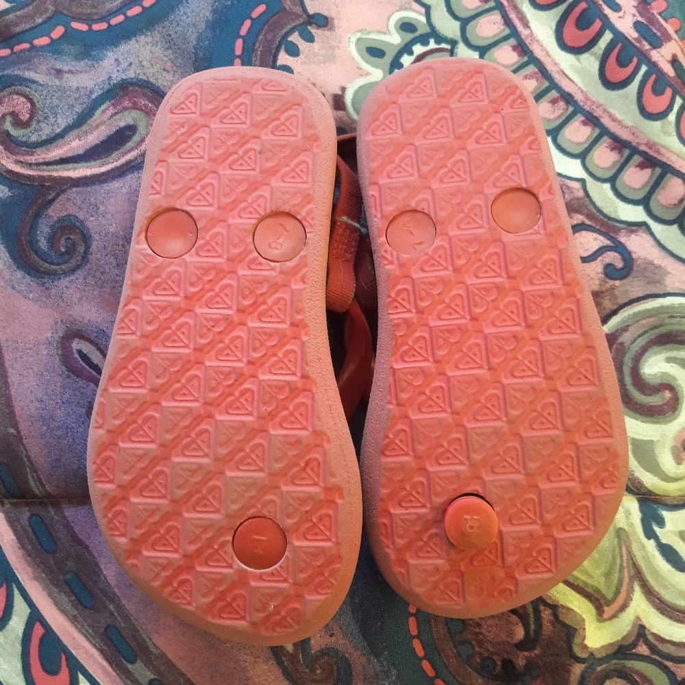 Girls Roxy Flip flops - Picture 2 of 2